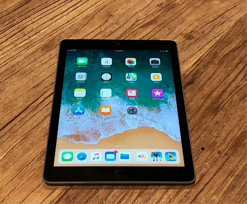 Замена аккумуляторной батареи iPad 6 New (2018)