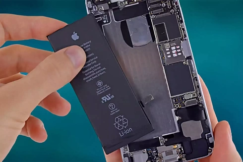 Замена аккумуляторной батареи на iPhone 13 Pro